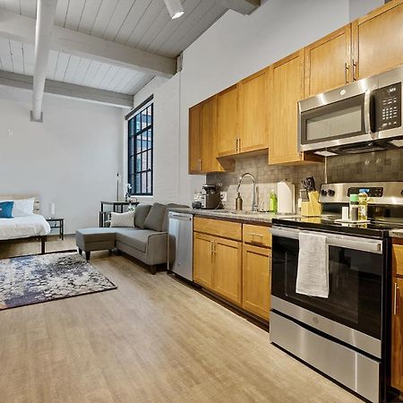 Brooklyn Style Studio Loft Minutes From Firstenergy Stadium 210 Клівленд Екстер'єр фото